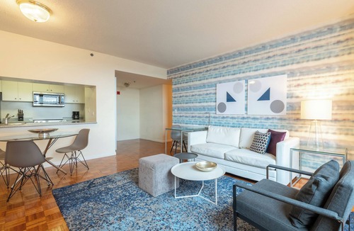 Hoboken Apartment | Modern One Bedroom in Hoboken Waterfront Building