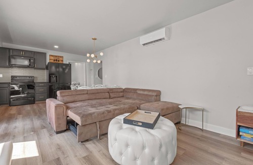 Wrightsville Cottage | Modern River Cottage with Amazing River and Marina Views
