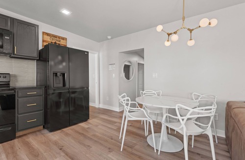 Wrightsville Cottage | Modern River Cottage with Amazing River and Marina Views