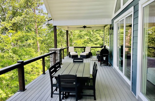 Jacksboro House | Modern style lake front home with everything you need to escape your busy lives.