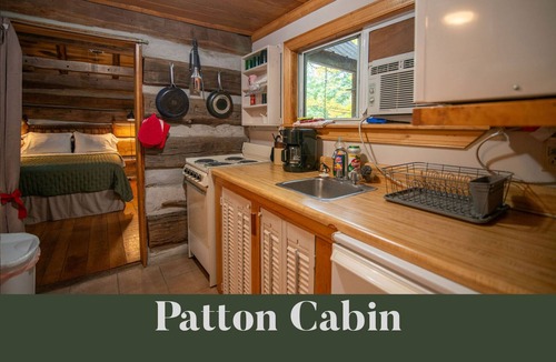 Marlinton Hotel | Moore House Inn & Cabins