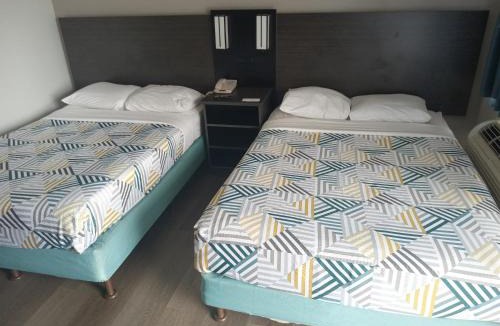 Maryland City Hotel | Motel 6-Laurel, DC - Washington Northeast