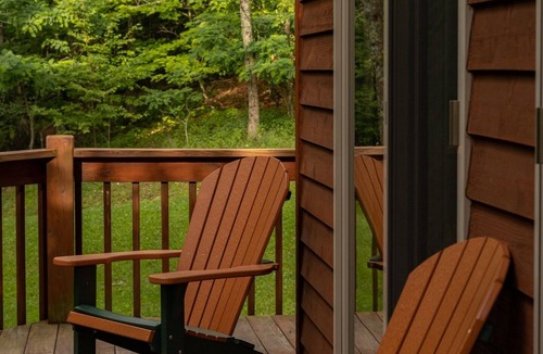 Allegheny Mountains Cabin | Mountain getaway with hot tub near Seneca Rocks