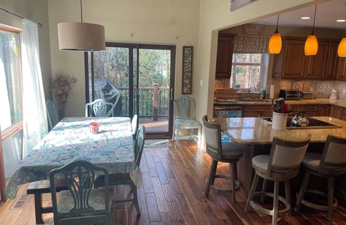 Villas House | Mountain House at the Beach! Dog Friendly, Short Walk to the Beach.