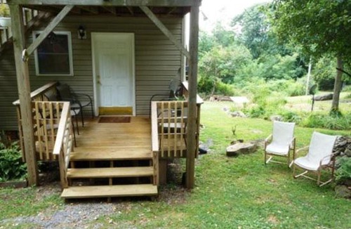Stanley Apartment | Mountain Roots Lodging