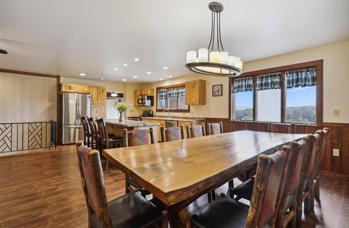 Farmington Cabin | Mountain View Lodge | 9BR, 3BA, Pool, Hot Tub, Amazing Views!