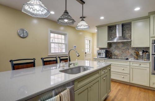 Brookeville House | Nature Getaway with On-Site Trails, 17 Mi to DC!