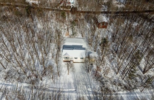 Mount Pocahontas House | Natures Hideaway Skiing Lakes Paintball