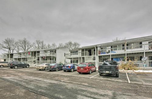 Mount Pocono Apartment | Near Mt Airy Casino Mount Pocono Condo with Balcony