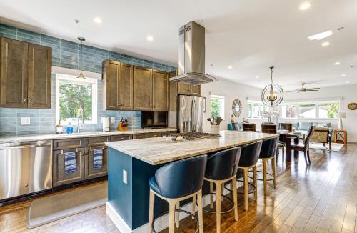 Solomons House | Near Solomons Island Boardwalk Home with Hot Tub!