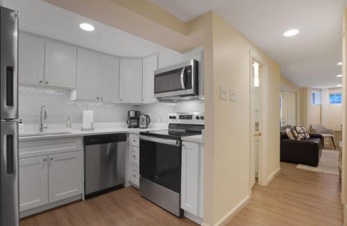 Cardozo Apartment | NEW Classy Dupont-Logan Apt Parking