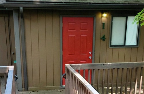 Jamestown Condo | NEW Cozy Condo I-4 @ Beautiful Lake Cumberland - perfect family getaway!