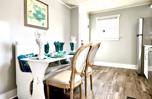 Englewood House | NEW Kitchen - The Uptown Collective