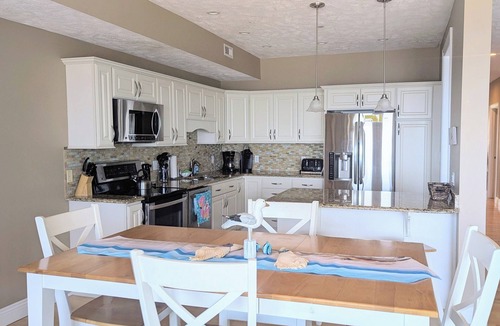 Geneva-on-the-Lake Condo | New-Lakefront Condo Lake Erie Vista 107-3BR/2BA Private beach/balcony-SPIRE