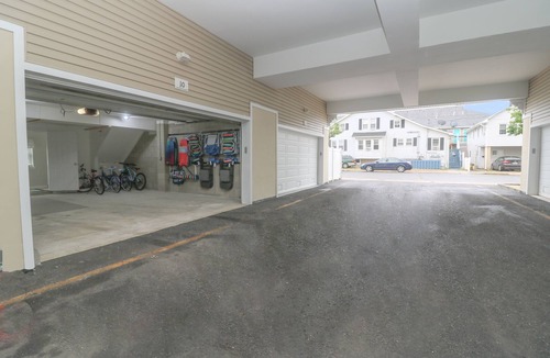 Seaside Heights House | New Listing! Beautiful 2000 Square Foot Multi-Level Townhome. 1 BLOCK FROM BEACH
