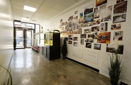 North Oakland Apartment | *New* Loft 5 min Shadyside/East Liberty Sleeps 4