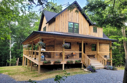 Victor House | New River Gorge National Park,1 mile to AOTG