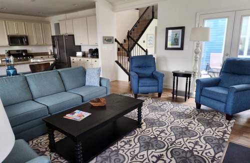 Millville House | New SF Home on Pond near Bethany Beach, pools, shuttle, multiple outdoor spaces