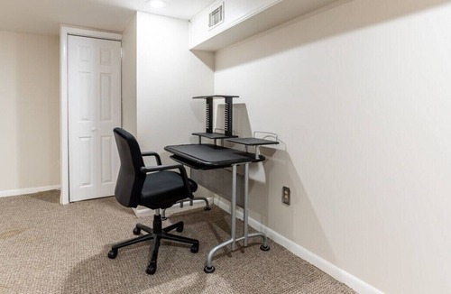 Malvern House | NEW!! Spacious 3 Bedroom Townhouse in Malvern, PA