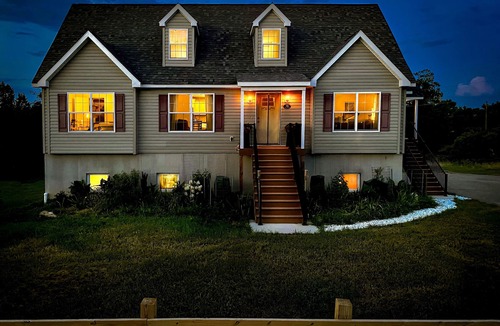 New Vrindaban Apartment | New Vrindaban Gopala - sleeps six