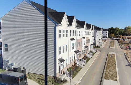 Bridgeport House | Newly Constructed 3-bedroom townhome with AC, WiFi,Smart TVs, Garage Opener