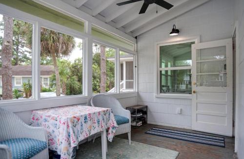 Folly Field House | Newly Renovated Duplex, Upper Unit, 4th row from the beach
