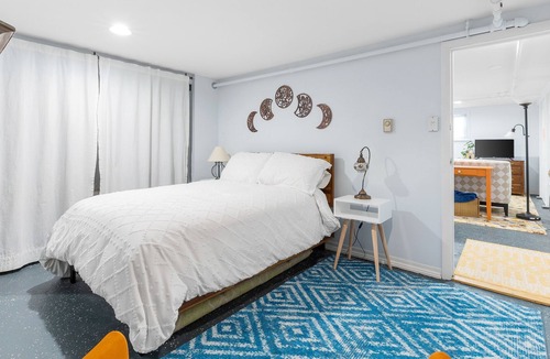 Wilmington Apartment | Newly renovated 1 bedroom with yard and parking