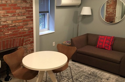 Shaw Apartment | Newly Renovated Apartment Near Convention Center! Walk to Hottest Rest/Shops.