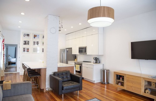 Lockerbie Square House | Newly renovated home in downtown - Lockerbie