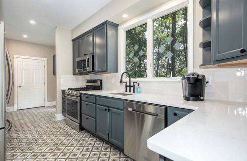 Lusby House | Newly Renovated River Retreat w/Dock and Pool