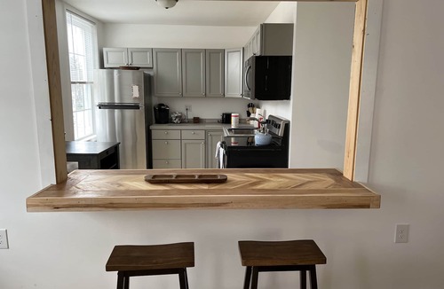Greene Apartment | Newly renovated spacious apartment overlooking Greene NY
