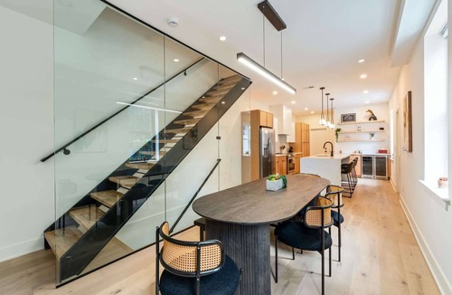 Northern Liberties House | NoLibs Luxury | Walk to Restaurants & Waterfront!