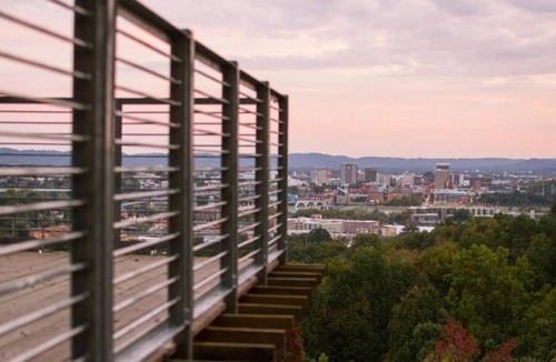 Chattanooga House | North Chattanooga Spacious & Upscale Townhouse near Downtown