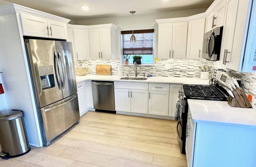 Long Branch House | North Long Branch Beach Home with Heated Pool and Hot Tub