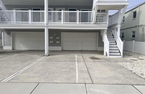 North Wildwood Apartment | NW506 East 7th Ave-B