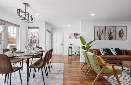 Constable Hook Apartment | NYC 20min, Sleeps 10, Free Parking, Patio