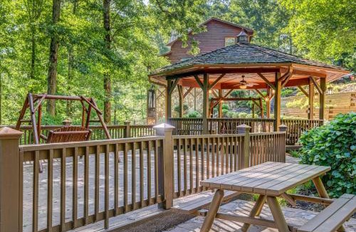 Tarheel House | Oasis In the Mountains