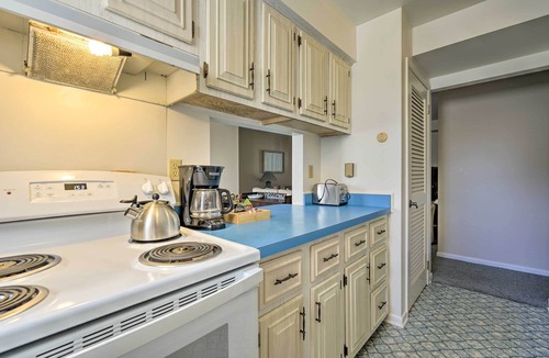 South End Condo | Ocean City Condo w/Pool Access: Walk to Beach!