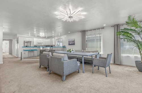 Cottage Line House | Oceanfront Cozy Beach Duplex