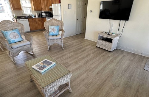 North Beach Haven Apartment | Oceanfront Oasis: Affordable Family-Friendly Duplex Apartment