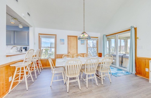 Avon House | Oceanview Dog Friendly Home w/Hot Tub, Community Pool and Tennis/Pickleball
