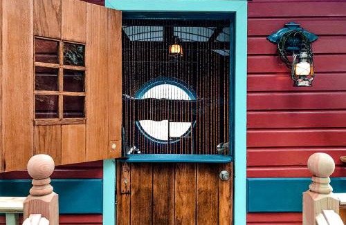 Roxbury House | Off-Grid Rustic Glamping Experience Ideal to Reconnect in NY