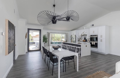 Pointe Scottsdale House | Old Town Fashion(ed)-Pool-Putting Green-BBQ Grill