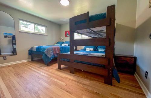 Colorado Springs Apartment | One Blue Rose