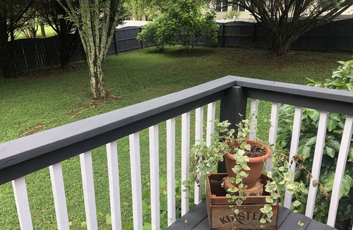 Collegedale House | one level brick home with pet friendly fenced back yard , close to Chattanooga