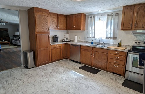 Clinton House | Osprey Bluff, Conveniently located with exceptional sunrises and lake views.