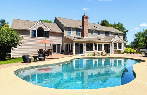 Perkasie House | Over 10 Acres In Bucolic Bucks County w/Pool!