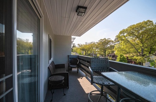 The Pines Condo | Park and Walk! Downtown Rehoboth Beach Condo Recently Updated Two Bedrooms Sleeps 4