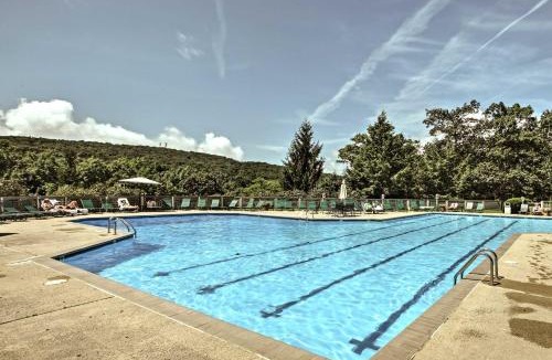 Nellysford Apartment | Patio and Pool Access Wintergreen Resort Getaway!
