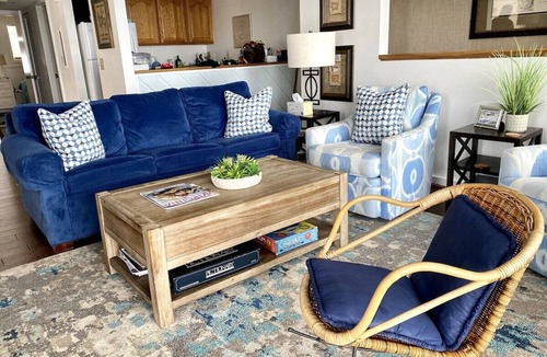 Nellysford Condo | Pawesome Fall Escape!